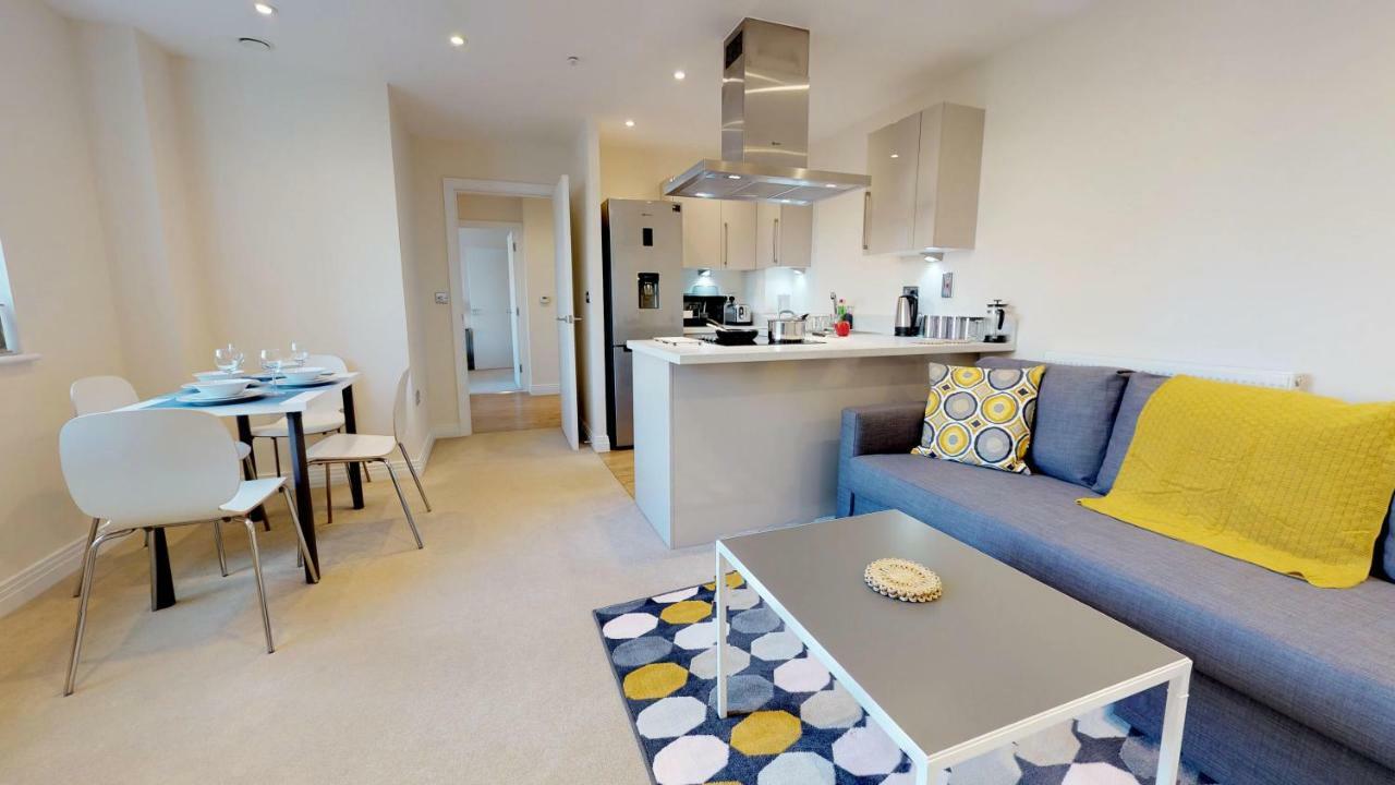 Niksa Serviced Accommodation - Welwyn Garden City Business Park Kültér fotó