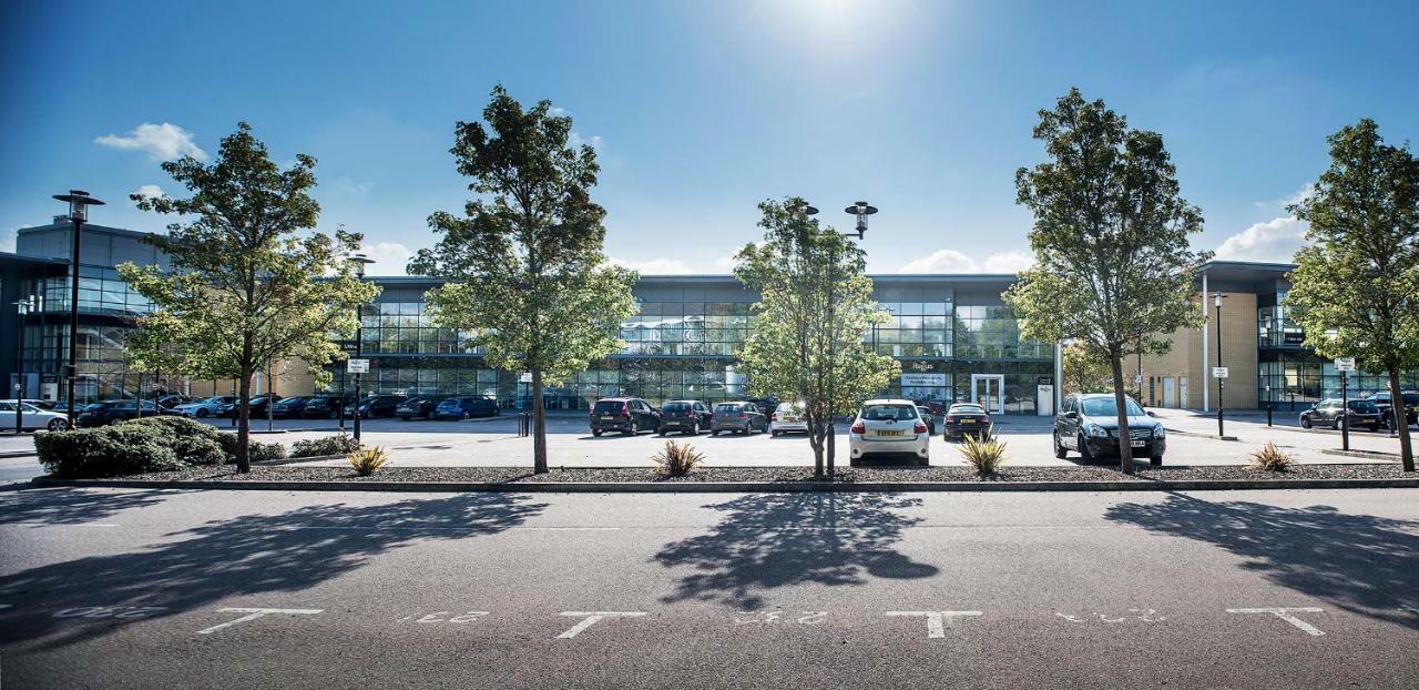 Niksa Serviced Accommodation - Welwyn Garden City Business Park Kültér fotó